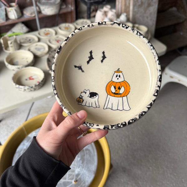 OPENS AUGUST 7th Pre-Order Ghost Pumpkin Pasta Bowl