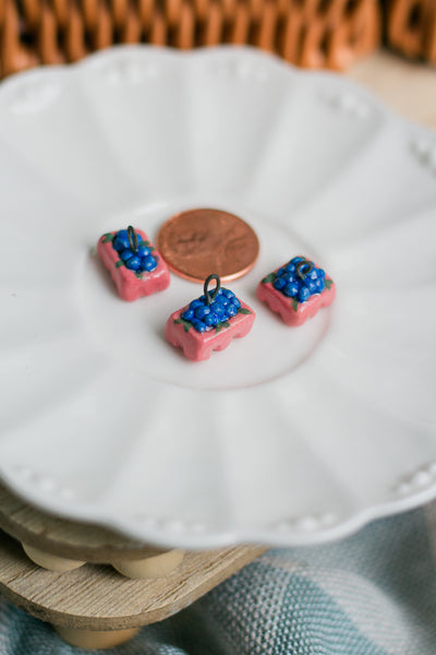 Blueberries in a Berry Basket Charm