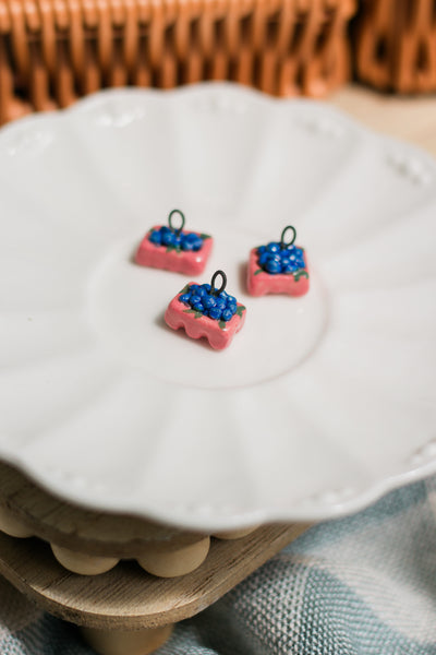 Blueberries in a Berry Basket Charm