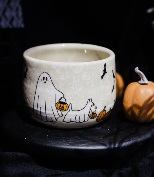 Tranditional Ghosties with Ghost Pets Personal Bowl