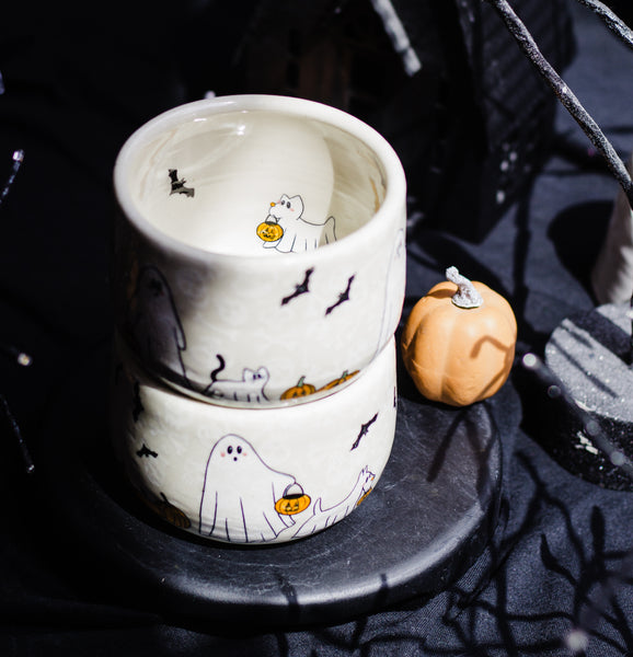 Tranditional Ghosties with Ghost Pets Personal Bowl