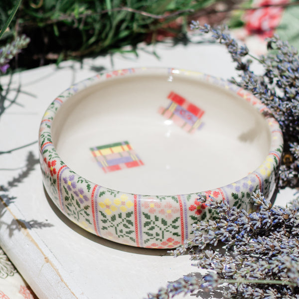 Cross Stitch Wild Flower and Books Pasta Bowl- Cannot match a set read description