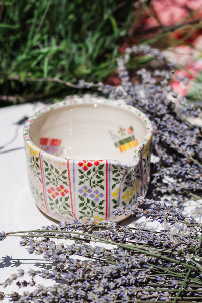 Cross Stich Wild Flower and Books Matcha Bowl