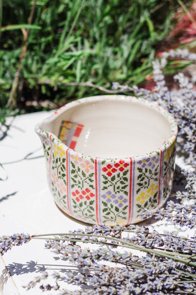 Cross Stich Wild Flower and Books Matcha Bowl