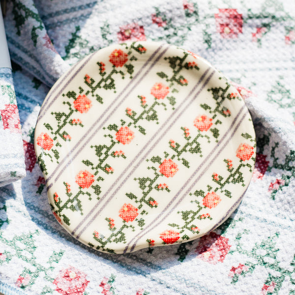 Cross Stitch Rose Vines Spoon Rest