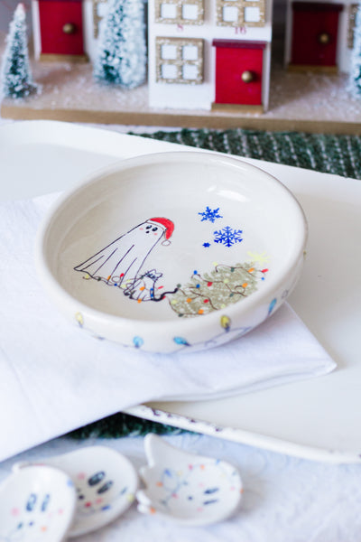Catsper the Ghost Cat Christmas Pasta Bowl